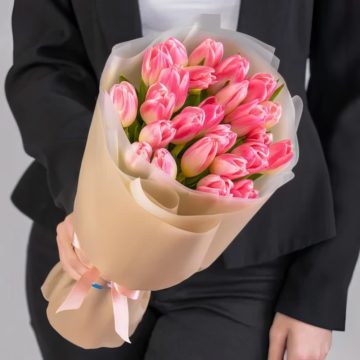 25 Голландских Розовых Тюльпанов