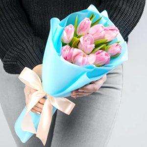 9 Светло-Розовых Тюльпанов